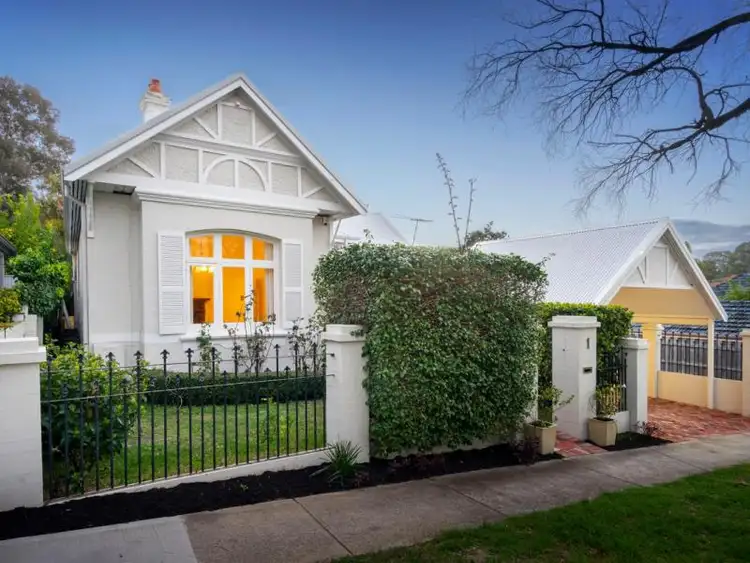 1 Parry Street, Claremont WA 6010