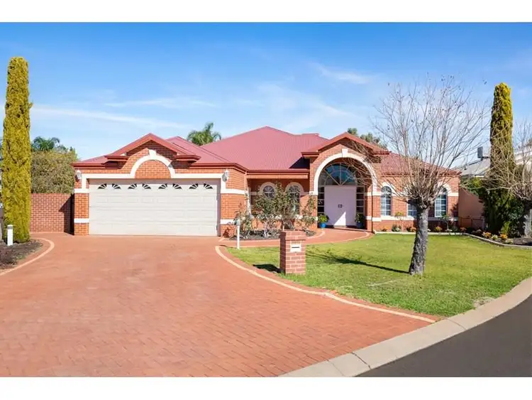 9 Riverina Way, Hannans WA 6430