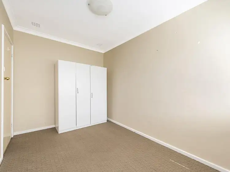 Fourth view of Homely unit listing, 9/11 Ventnor Street, Scarborough WA 6019
