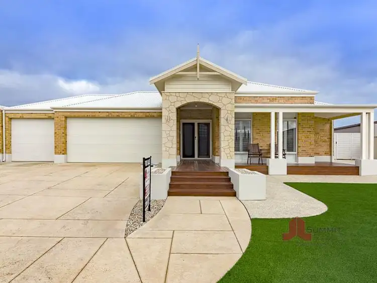Second view of Homely house listing, 6 Orion Lane, Australind WA 6233