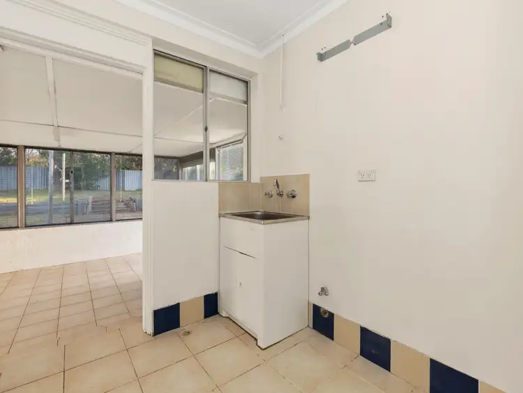 Sixth view of Homely house listing, 29 Barron Way, Orelia WA 6167