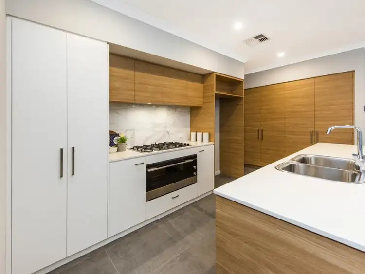 Sixth view of Homely villa listing, 8B Grantham Place, Carlisle WA 6101