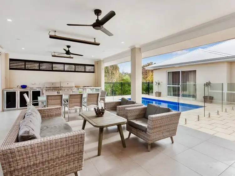 42A West Terrace, Kalamunda WA 6076