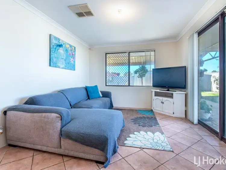 Seventh view of Homely house listing, 8 Flowerwood Way, Huntingdale WA 6110