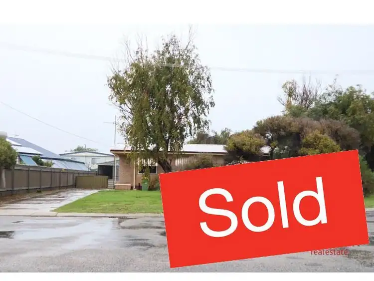 12 Drummond Circus, Cervantes WA 6511