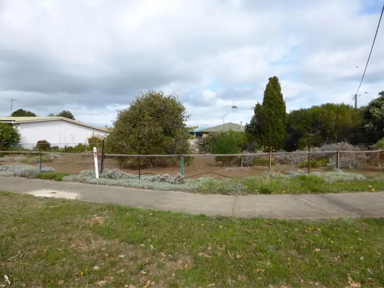 7 Donovan Street, Augusta WA 6290