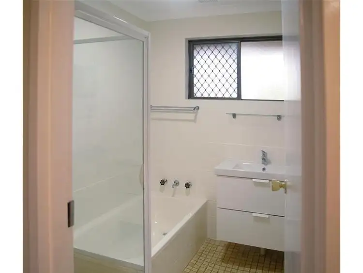 Third view of Homely semi-detached listing, 31B Weeks Way, Bull Creek WA 6149