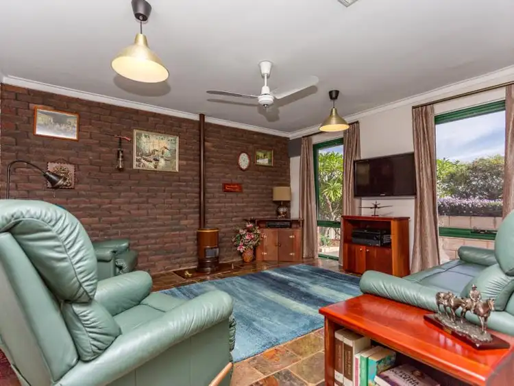Fifth view of Homely house listing, 10 Burke Place, Orelia WA 6167