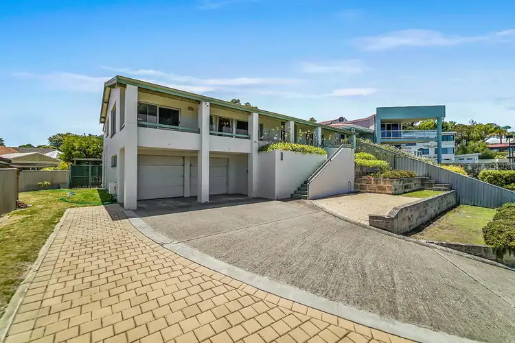 Fourth view of Homely house listing, 3 Hawkins Avenue, Sorrento WA 6020