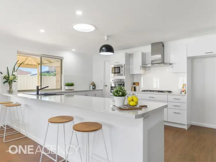 Main view of Homely house listing, 6 Petrea Place, Canning Vale WA 6155