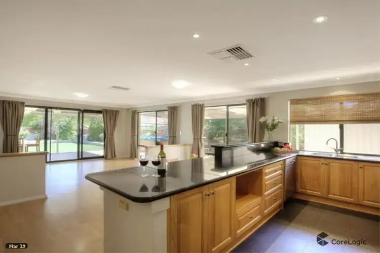 Seventh view of Homely house listing, 2 Woodlake Boulevard, Ellenbrook WA 6069