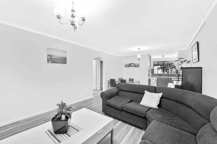 2/186 Grand  Promenade, Doubleview WA 6018