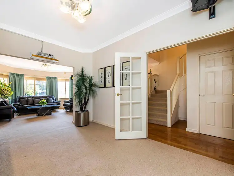 Sixth view of Homely house listing, 4 SUMMIT COURT, Dianella WA 6059