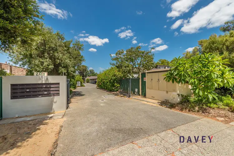 14/208 North Beach Drive, Tuart Hill WA 6060