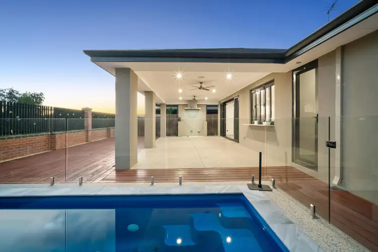 6 D'Ercole Court, Gwelup WA 6018