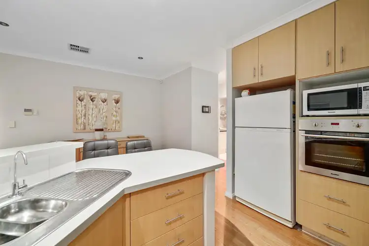 Sixth view of Homely house listing, 1/126 Telford Crescent, Stirling WA 6021