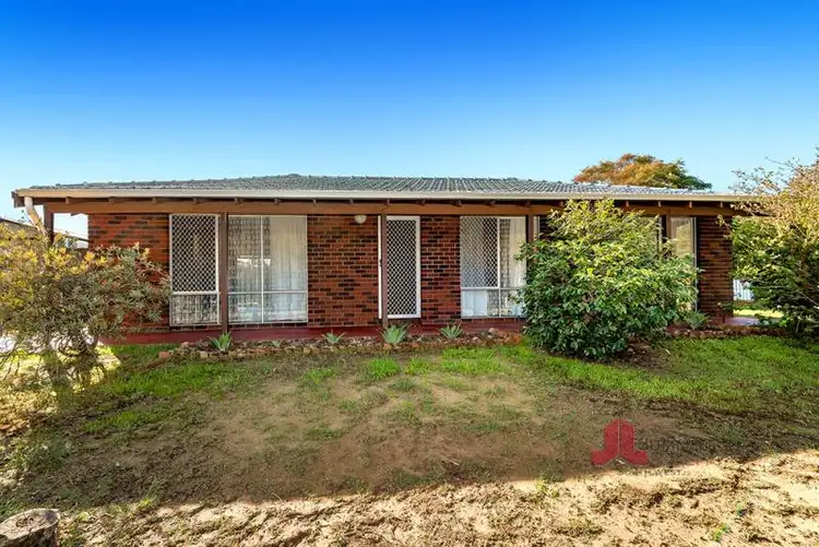 64 Hamilton Road, Eaton WA 6232