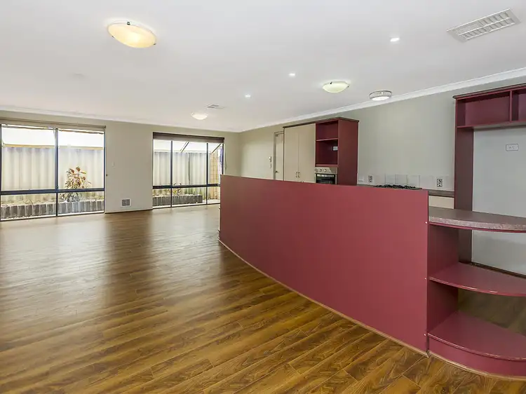 Fifth view of Homely house listing, 2 Onyx Lane, Warnbro WA 6169