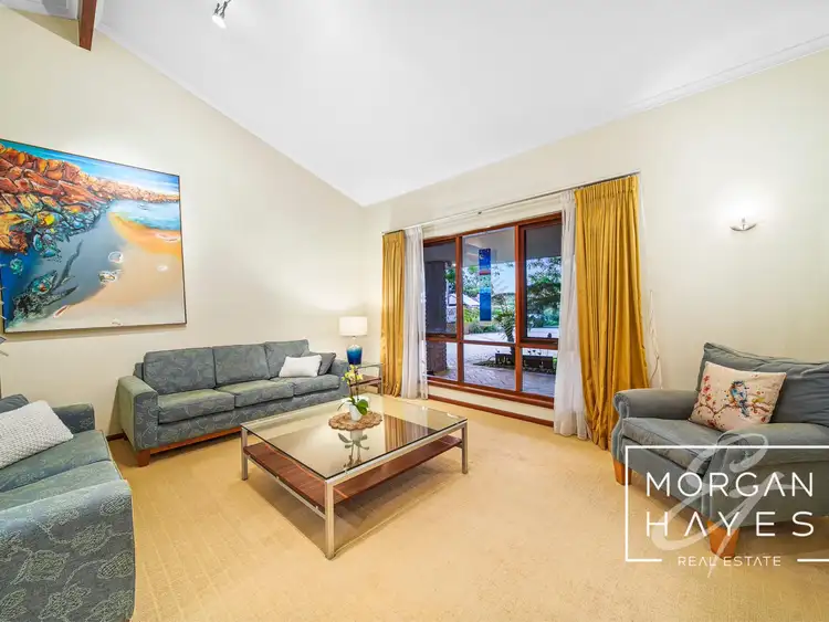 Sixth view of Homely house listing, 8 Laffey Court, Willetton WA 6155