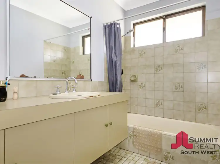 Fifth view of Homely house listing, 11 Breen Place, Usher WA 6230