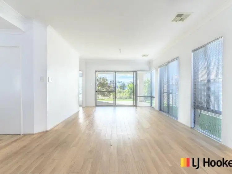 Fifth view of Homely house listing, 12 Barro Bend, Yanchep WA 6035