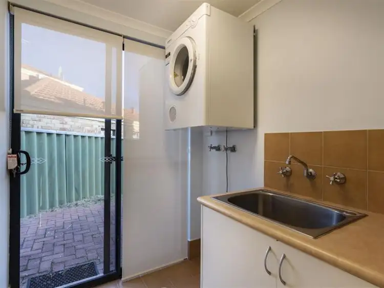 Fifth view of Homely townhouse listing, 6/16 The Crescent, Redcliffe WA 6104