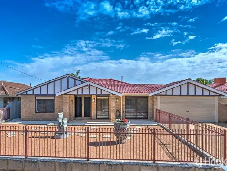3 Todd Place, Huntingdale WA 6110
