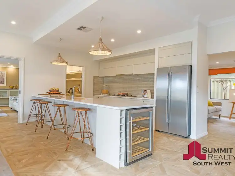 Fifth view of Homely house listing, 6 Pascoe Way, Millbridge WA 6232