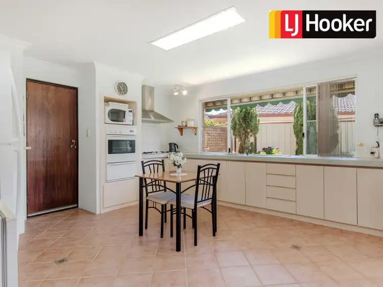 Second view of Homely house listing, 17 Edmonds Cove, Safety Bay WA 6169
