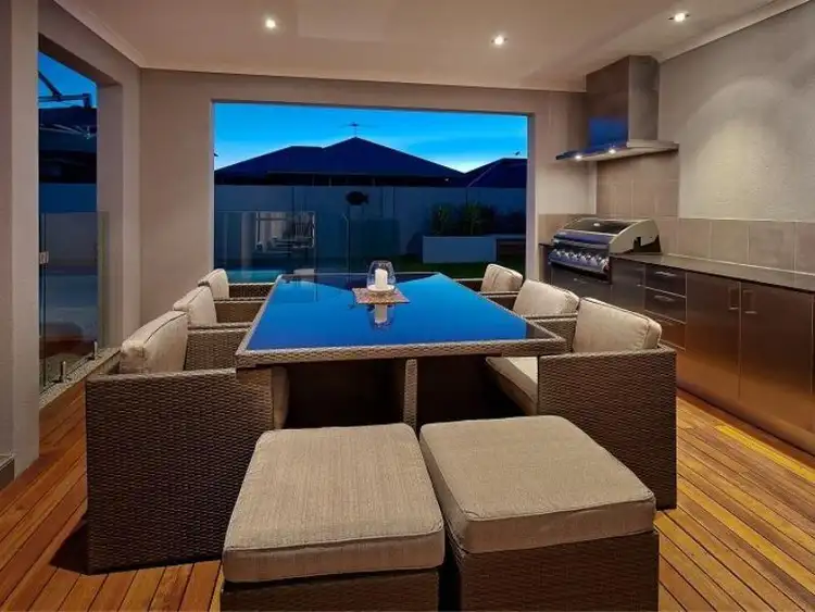 Fourth view of Homely house listing, 39 Newark Turn, North Coogee WA 6163