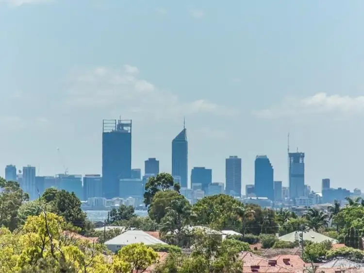 13B Joiner Street, Melville WA 6156