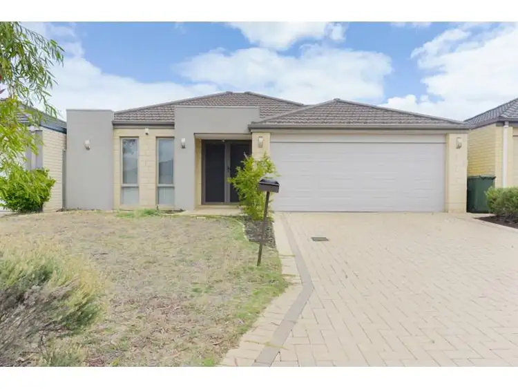 14 Blacksmith Street, Queens Park WA 6107