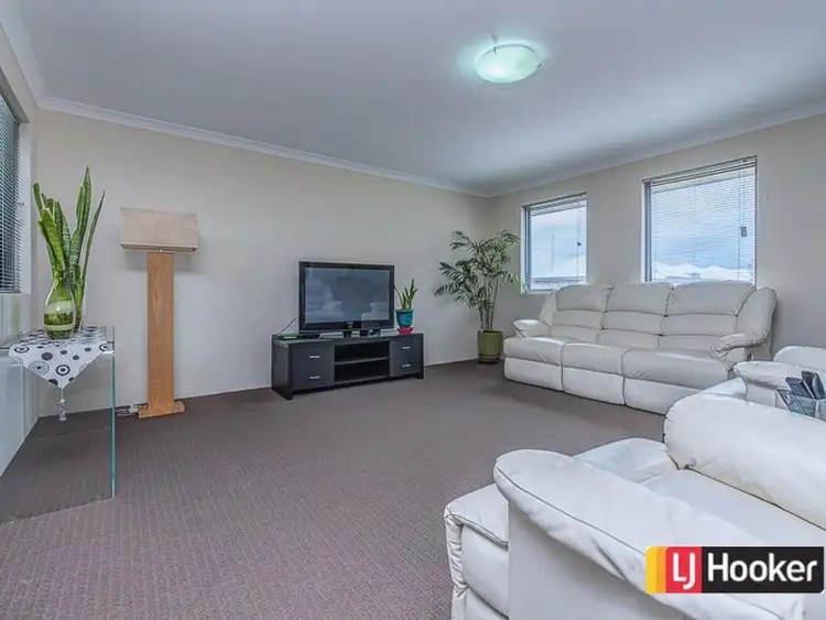 Second view of Homely house listing, 5 Moonlight Court, Huntingdale WA 6110