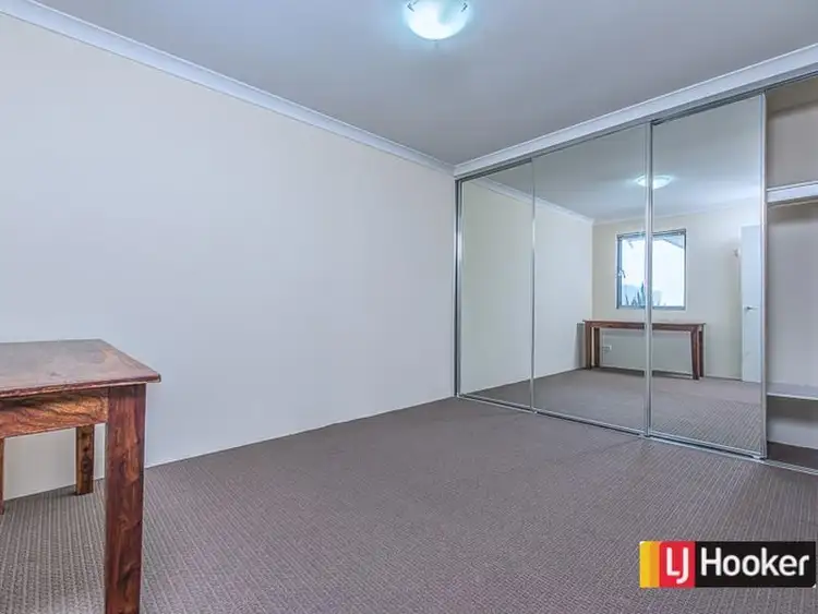 Sixth view of Homely house listing, 5 Moonlight Court, Huntingdale WA 6110
