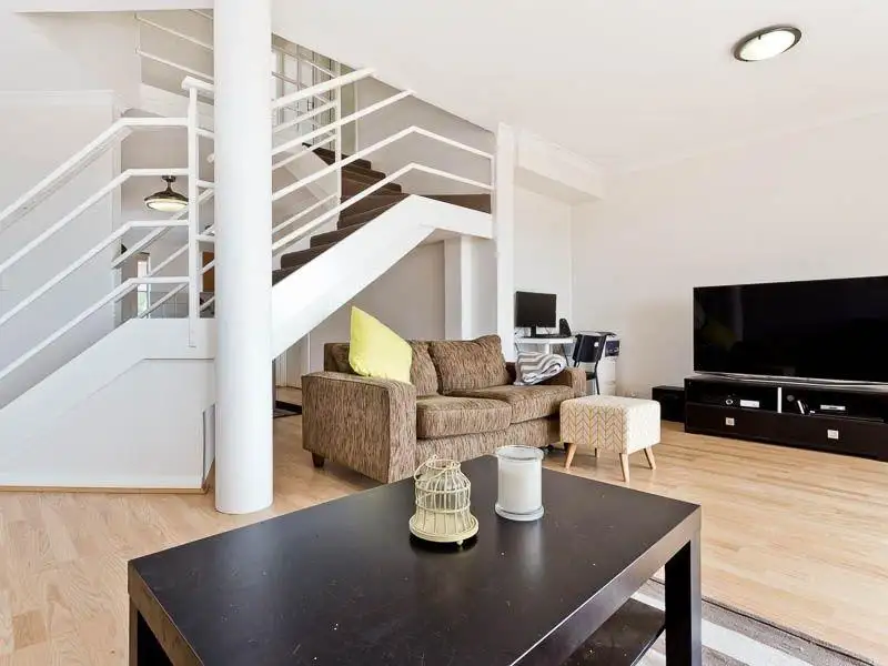 Main view of Homely townhouse listing, 6/15 Boundary Road, Mosman Park WA 6012