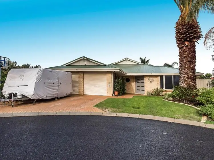 3 Ulex Place, Woodvale WA 6026