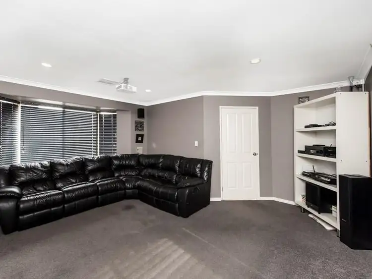 Sixth view of Homely house listing, 3 Ulex Place, Woodvale WA 6026