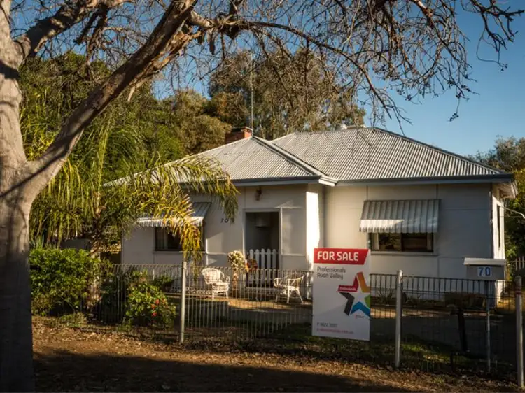 70 Gairdner street, Northam WA 6401