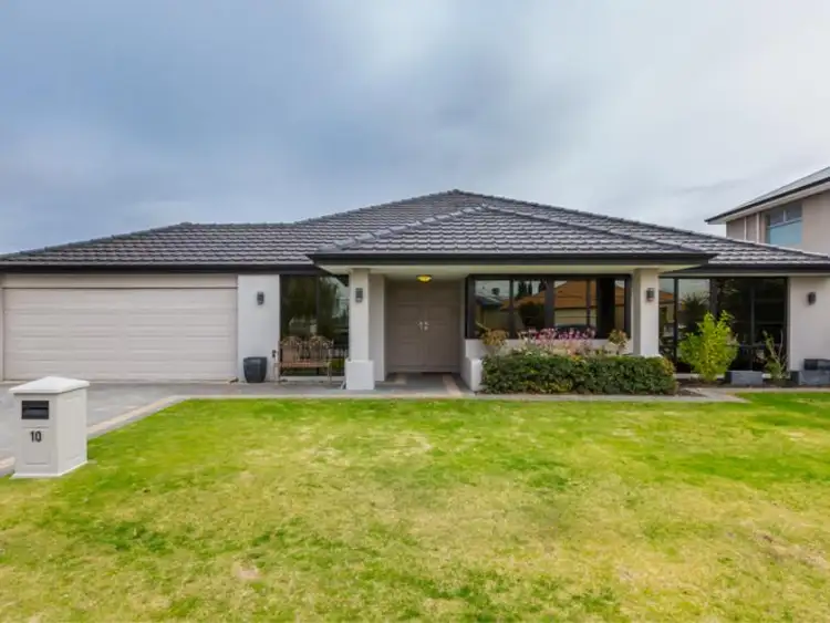 Second view of Homely house listing, 10 Tipperary Bend, Canning Vale WA 6155