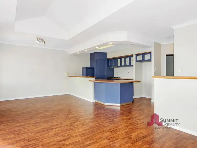 Sixth view of Homely townhouse listing, 10 Whale View, Bunbury WA 6230