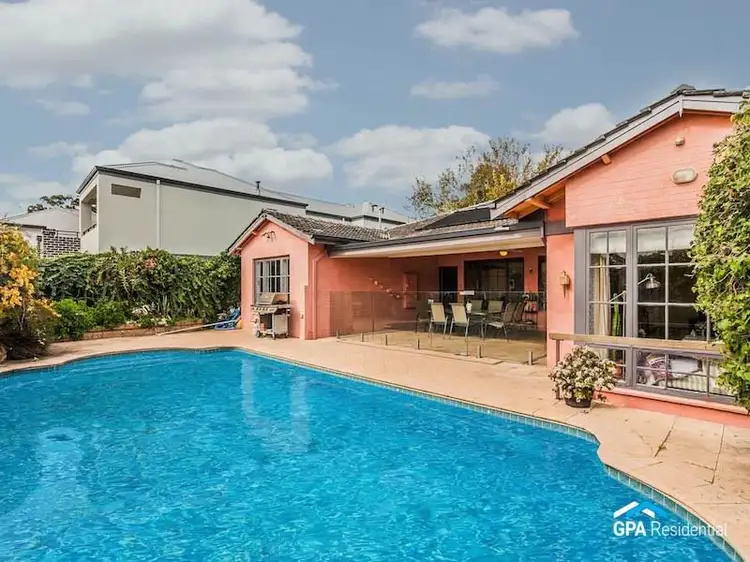 16 Jukes Way, Wembley WA 6014