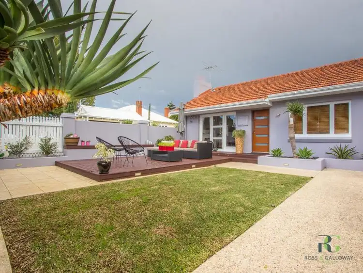 60 Lamond Street, Alfred Cove WA 6154
