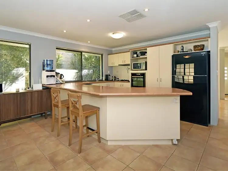 Sixth view of Homely house listing, 39 Vaucluse Crescent, Ellenbrook WA 6069