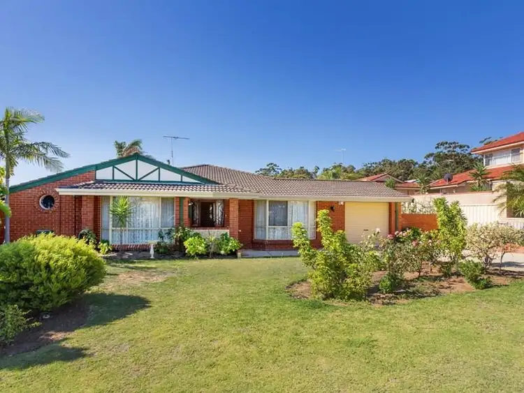 8 Turfan Way, Munster WA 6166