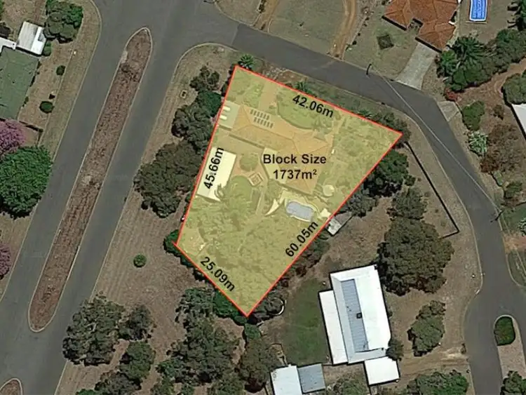 Second view of Homely house listing, 2 Eucalypt Place, Pinjarra WA 6208