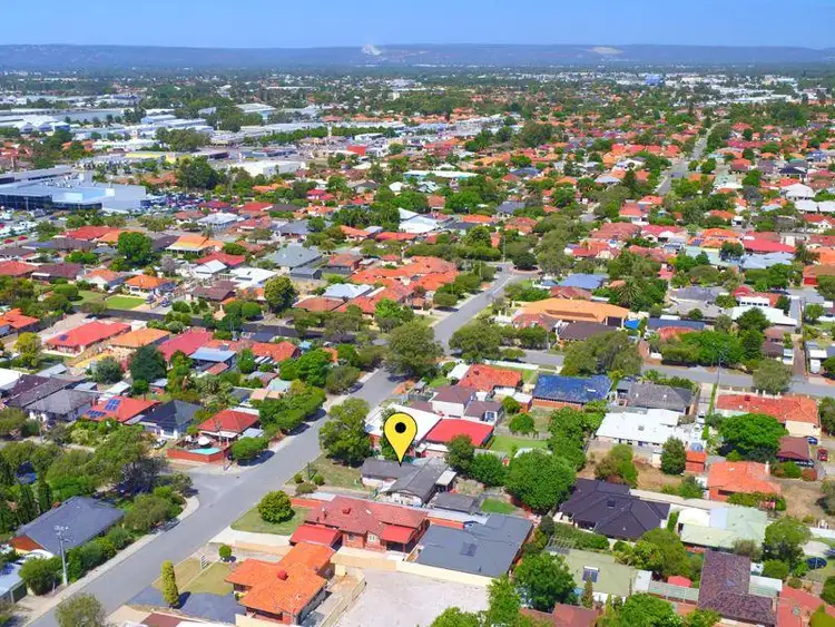Seventh view of Homely house listing, 9 Gladstone Street, St James WA 6102