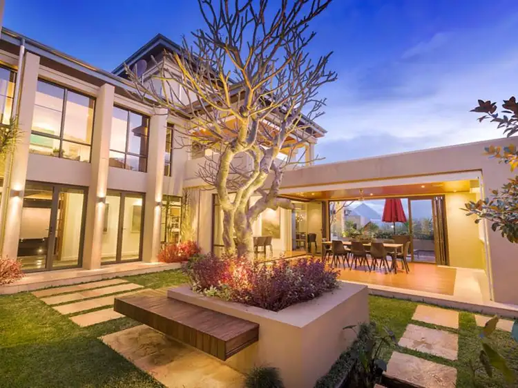 7 Var Terrace, Hillarys WA 6025