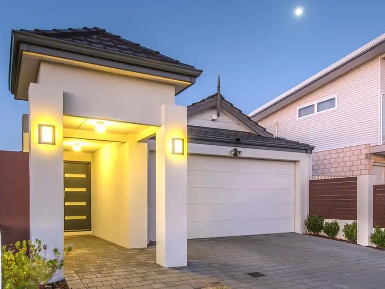 53B Yangebup Road, Yangebup WA 6164