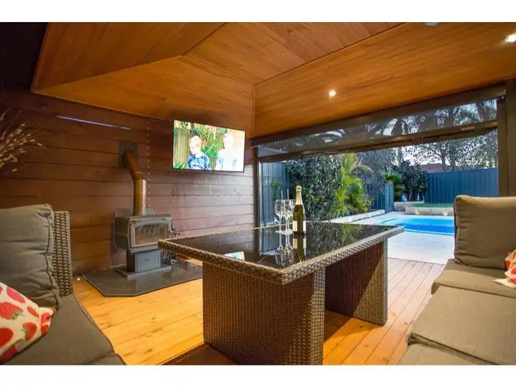 Second view of Homely house listing, 8 Carey Place, Gosnells WA 6110