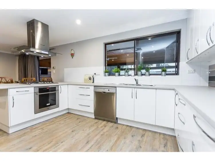 Third view of Homely house listing, 8 Carey Place, Gosnells WA 6110